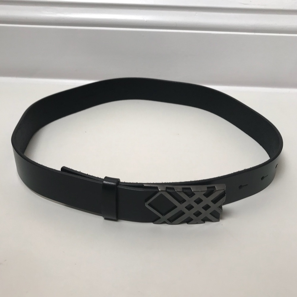 SOLD Burberry Leather Belt